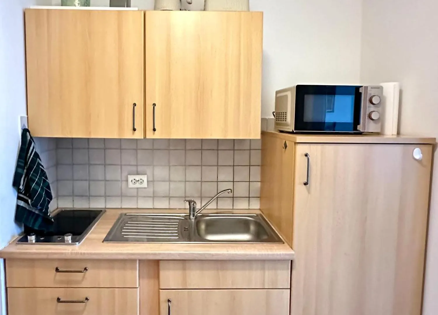Zentrales Und Gemuetliches Apartment In Passau Mit Balkon,Badewanne Und Parkplatz